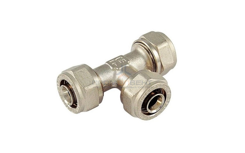 Тройник переходной Tiemme 1607 - 26x3.0 x 20x2.0 x 26x3.0 (винтовой, для металлопластиковых труб)